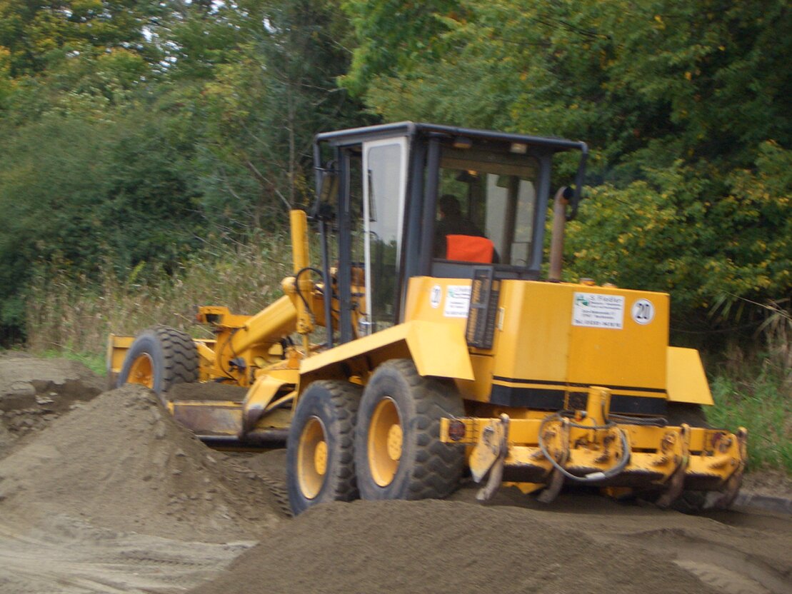 Gartenweg mit Kies und Splitt